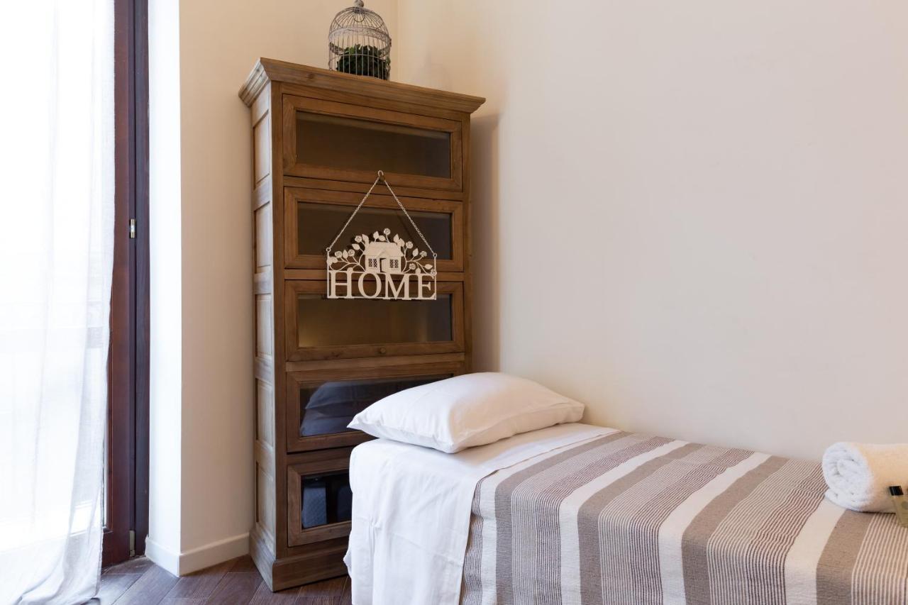 Quattro Canti Charming Flat Palermo Esterno foto
